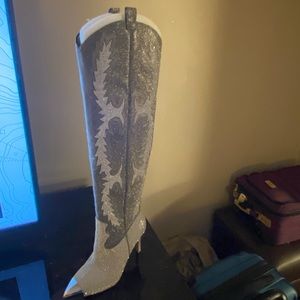 over the knee boots silver with rhinestones. Only worn once.